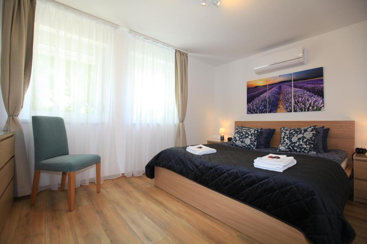 Paskal-Lux Apartments With Free Parking And Ac Budapest Exterior photo