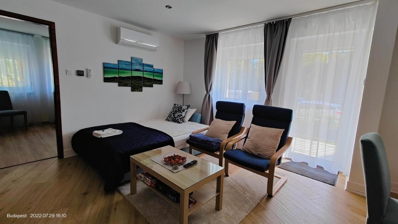 Paskal-Lux Apartments With Free Parking And Ac Budapest Exterior photo